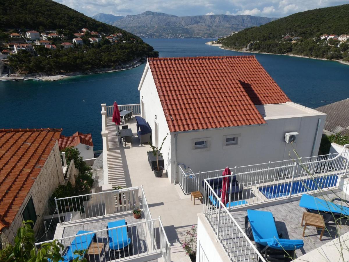 Villa More *