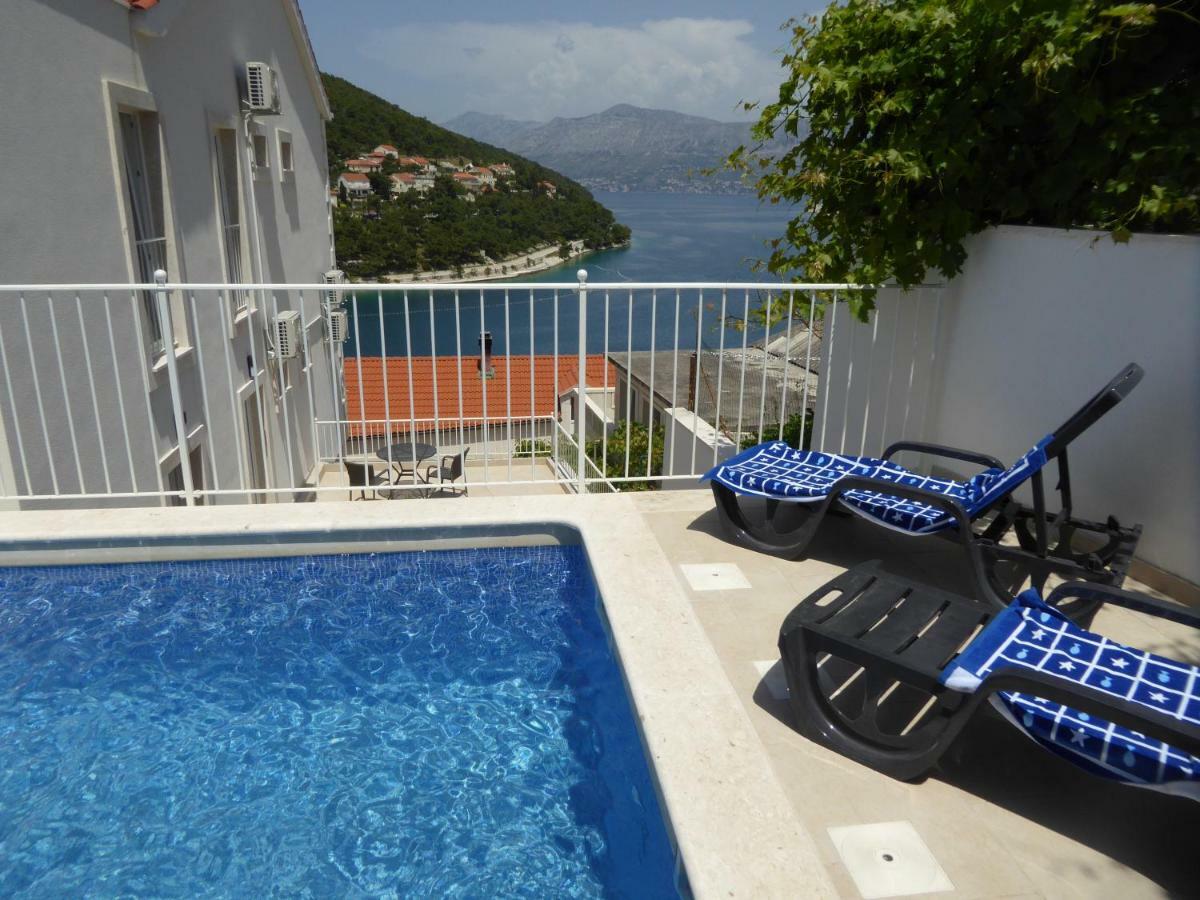 Villa More *